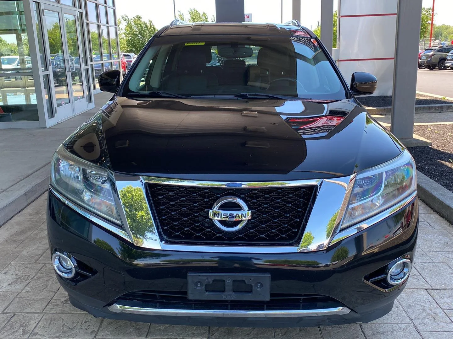 Used 2016 Nissan Pathfinder SL with VIN 5N1AR2MMXGC635816 for sale in New Castle, DE