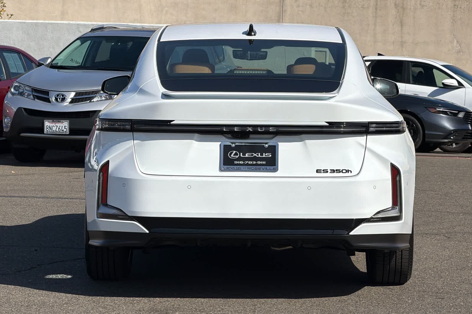 New 2026 Ultra White Lexus ES 350h PREMIUM+ image 8