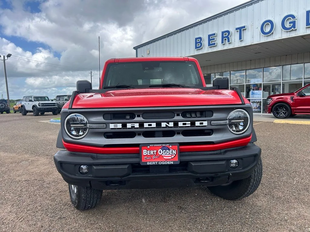 Used 2024 Red Ford Big Bend image 2