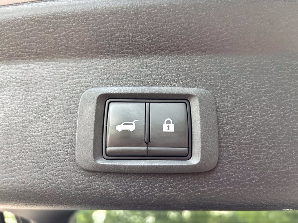 Used 2024 Black Mitsubishi SEL image 14