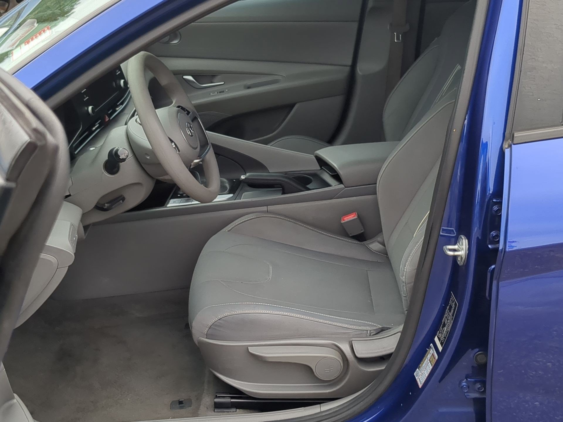 Used 2023 Intense Blue Hyundai SEL image 12
