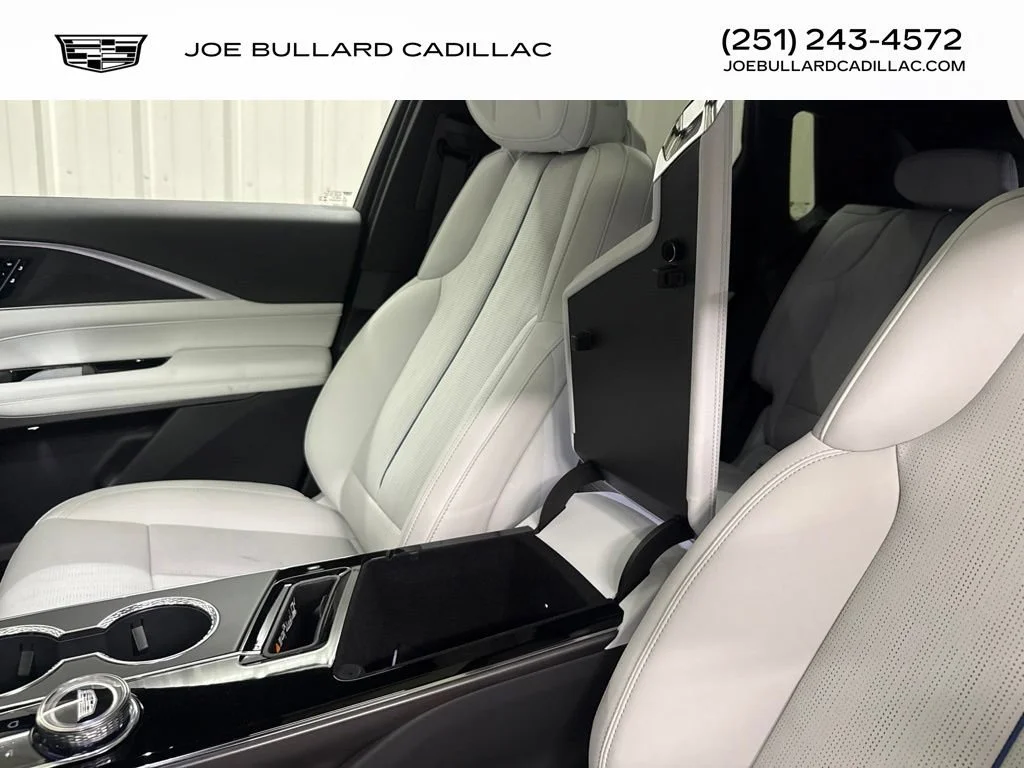 2026 Cadillac LYRIQ Luxury - Photo 38