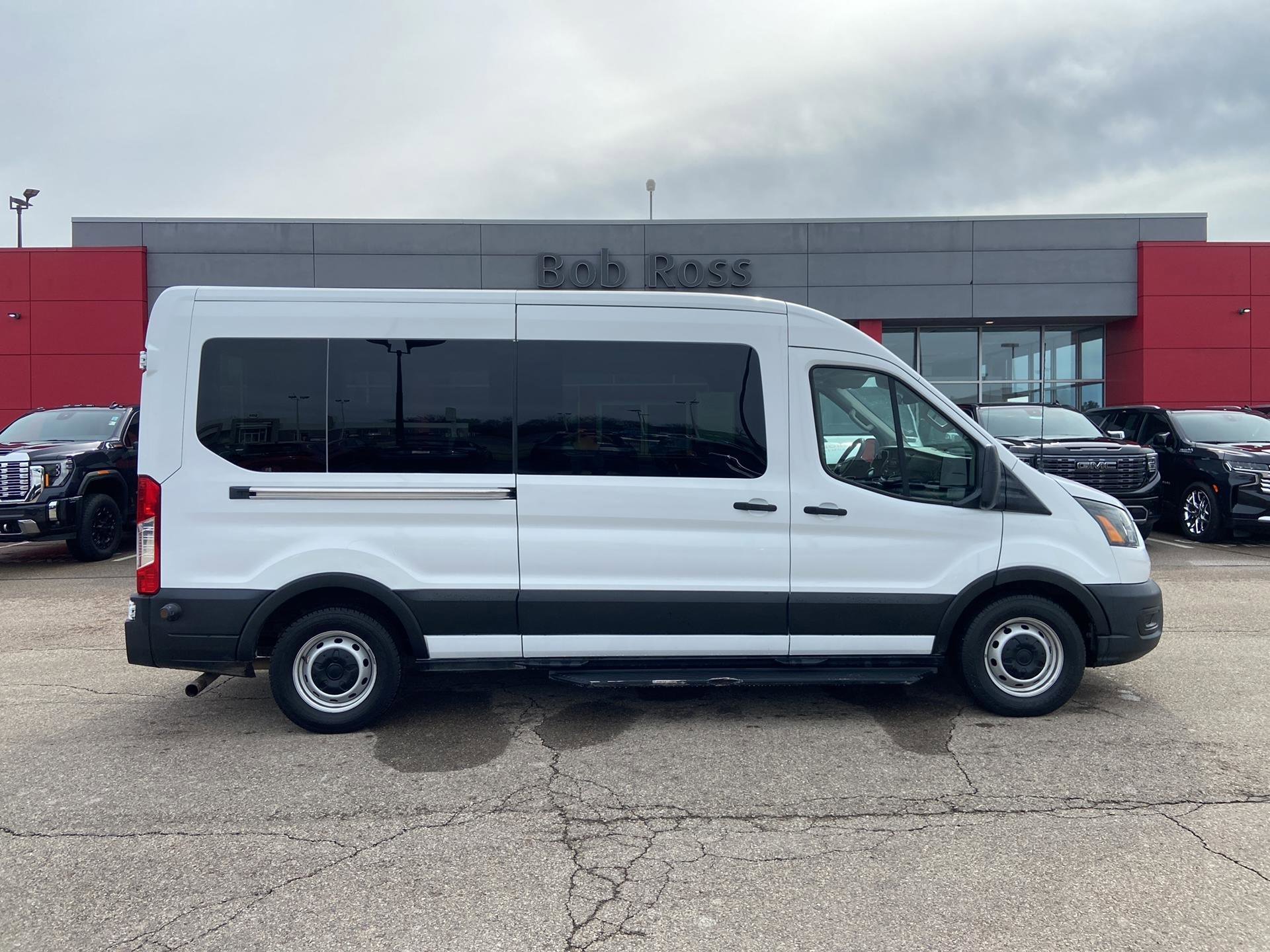 2020 Ford Transit 350 XL Med Roof Sliding Pass. 148's photo