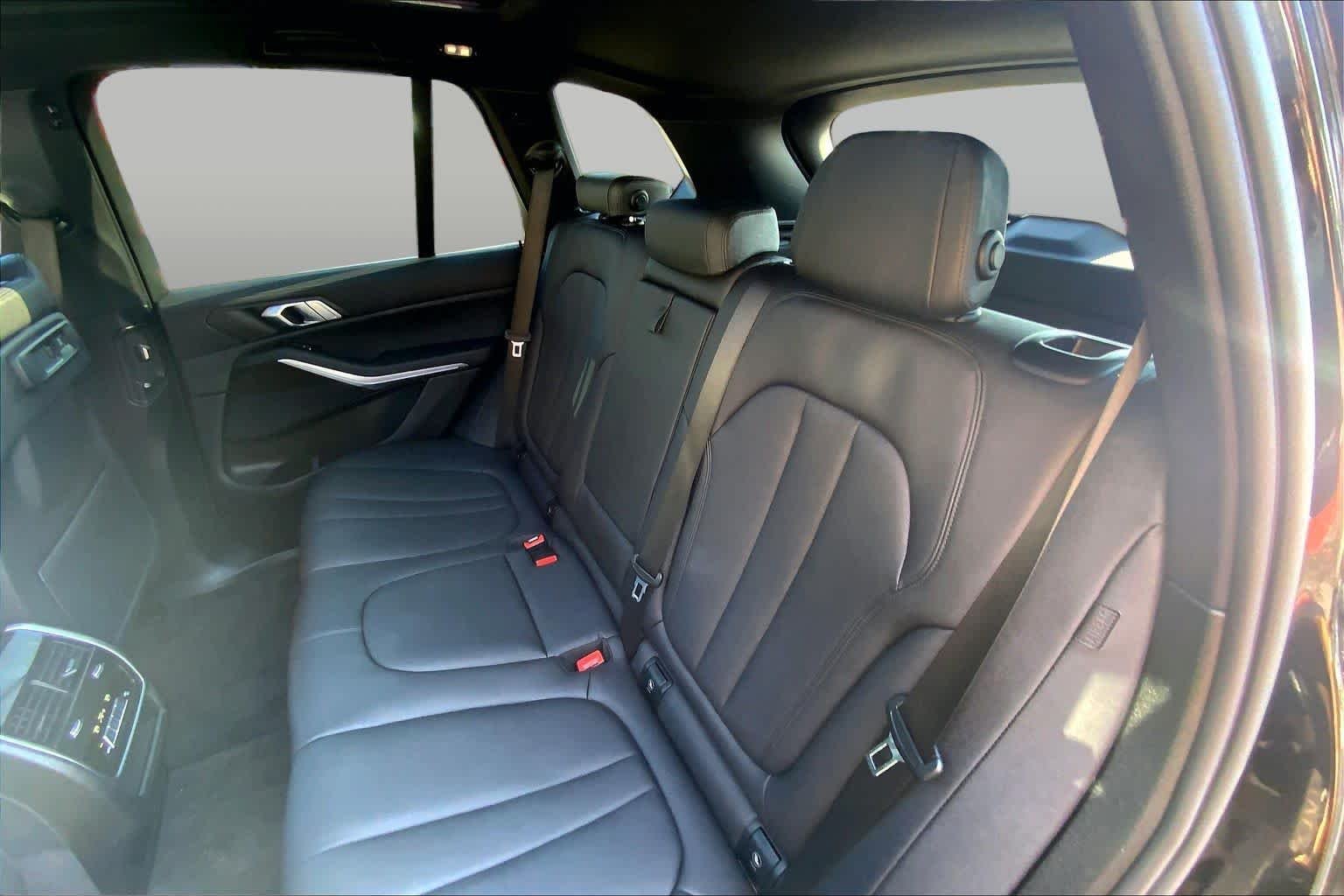 Certified Used 2021 Jet Black BMW xDrive40i image 20
