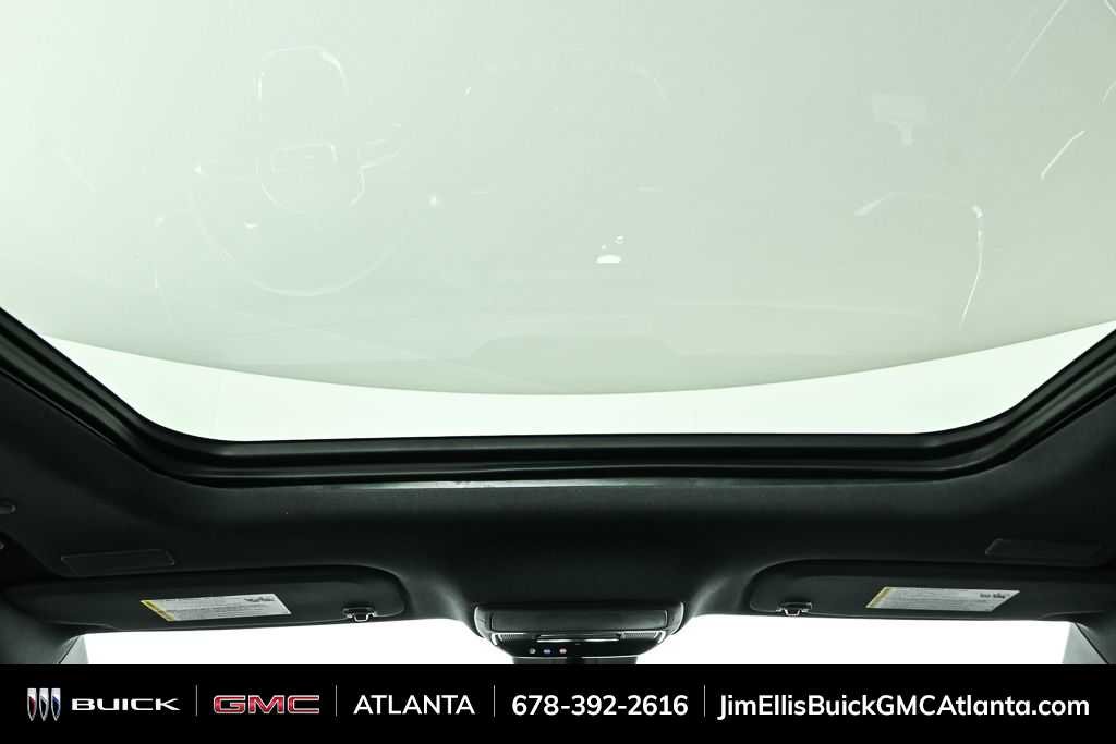 2026 GMC Acadia Denali - Photo 22