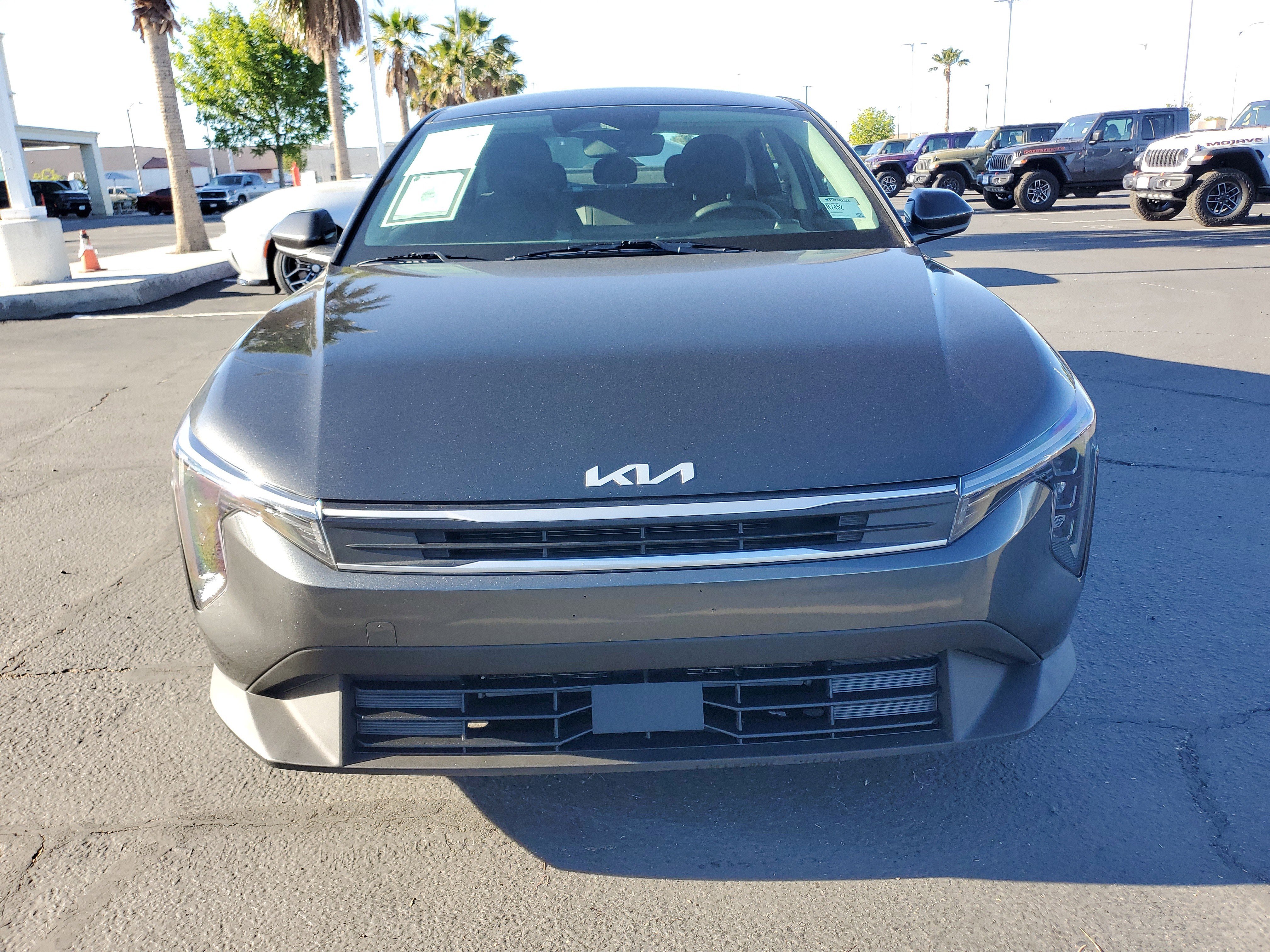 Used 2025 Gray Kia LXS image 8