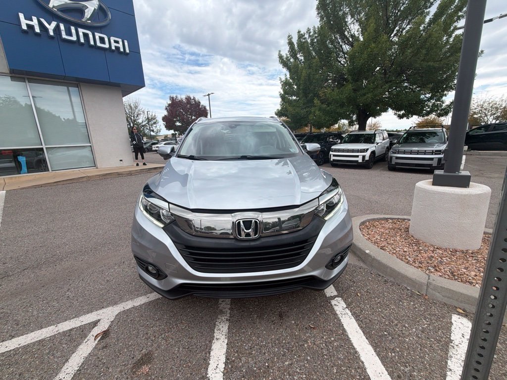 Used 2019  Honda EX image 2