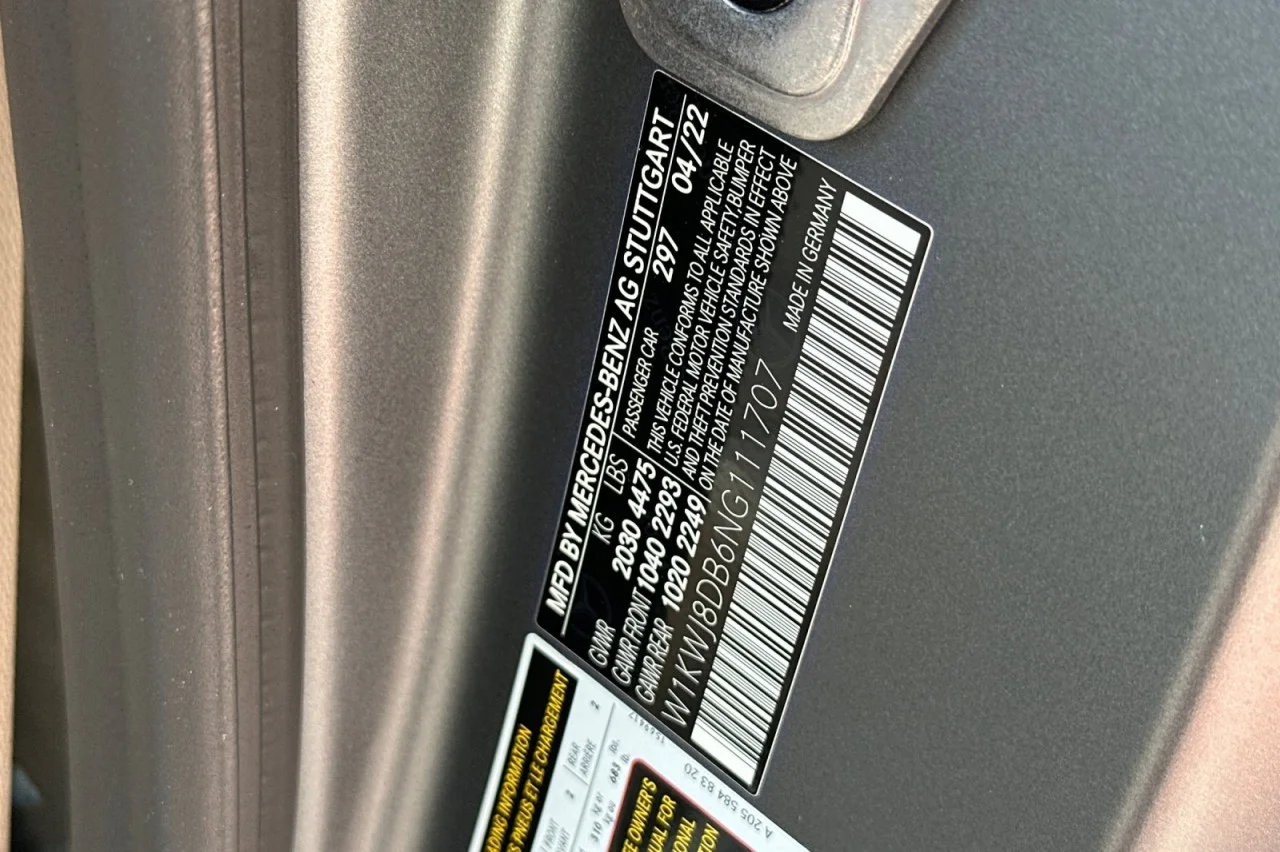 Certified Used 2022 MANUFAKTUR Selenite Grey Magno Mercedes-Benz C 300 image 25