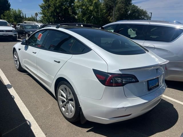 Used 2021  Tesla Standard Range Plus image 5