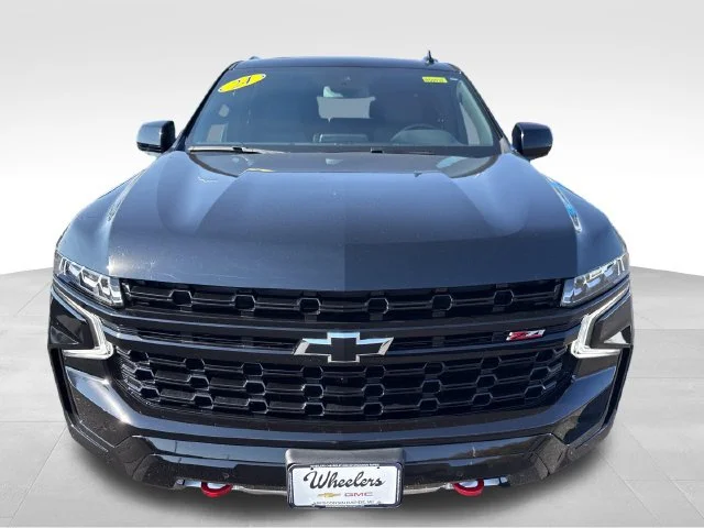 Used 2024 Black Chevrolet Z71 image 9