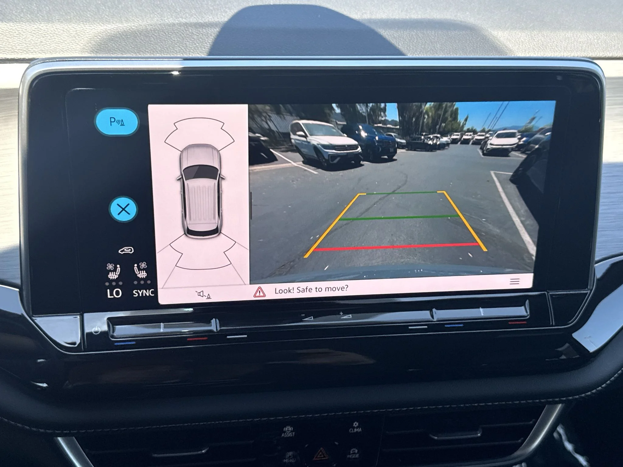 New 2026 Pure Gray Volkswagen 2.0T SE w/Technology image 27