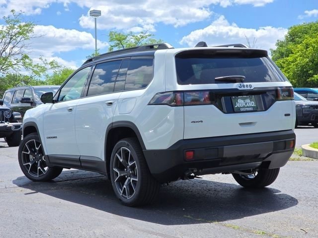 New 2026 Bright White Clear-Coat Exterior Paint Jeep Overland image 29