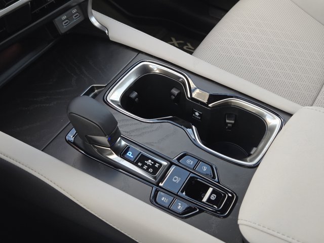 New 2026 Eminent White Pearl Lexus PREMIUM PLUS image 22
