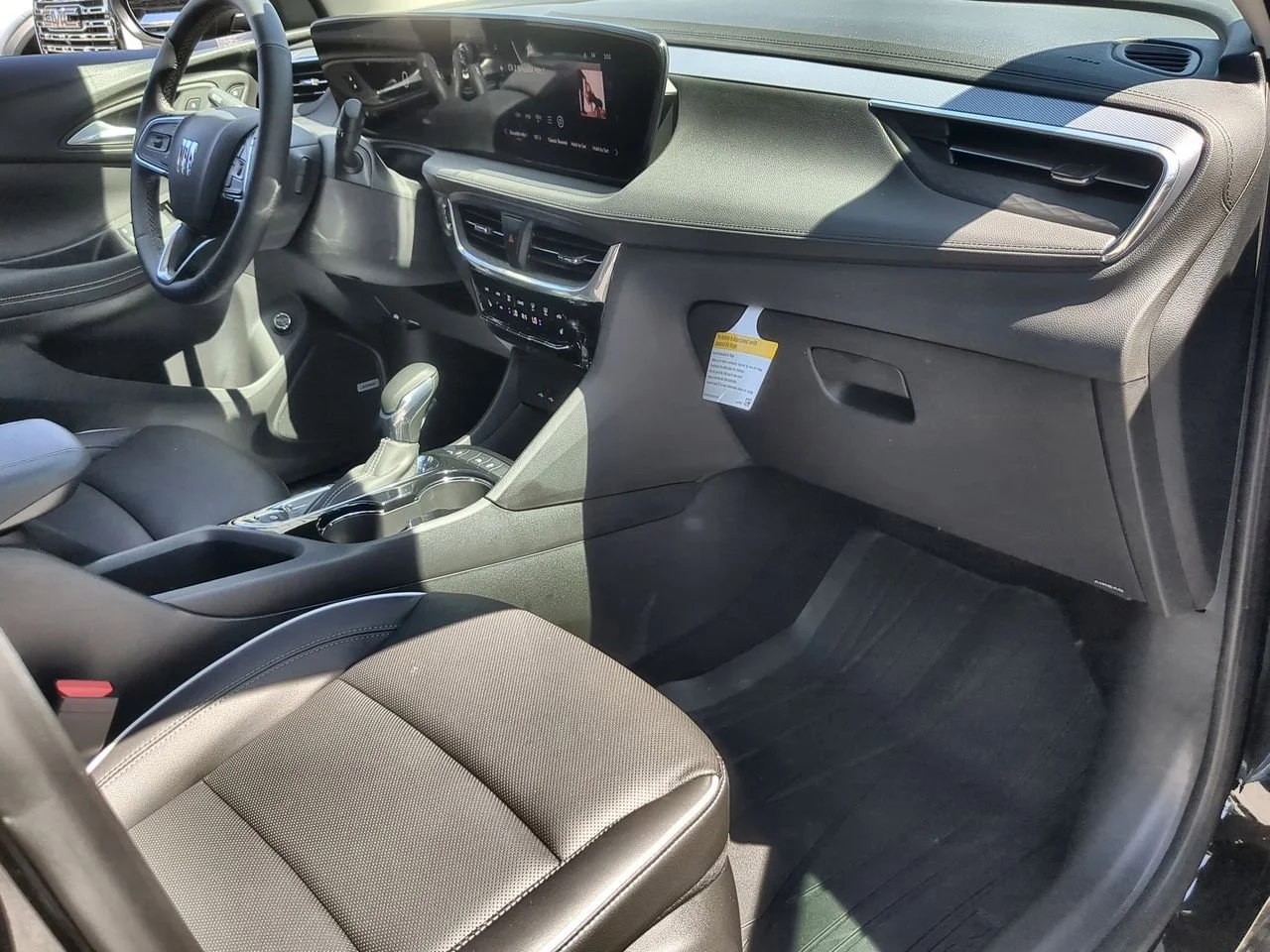 New 2026 Ebony Twilight Metallic Buick Avenir image 28