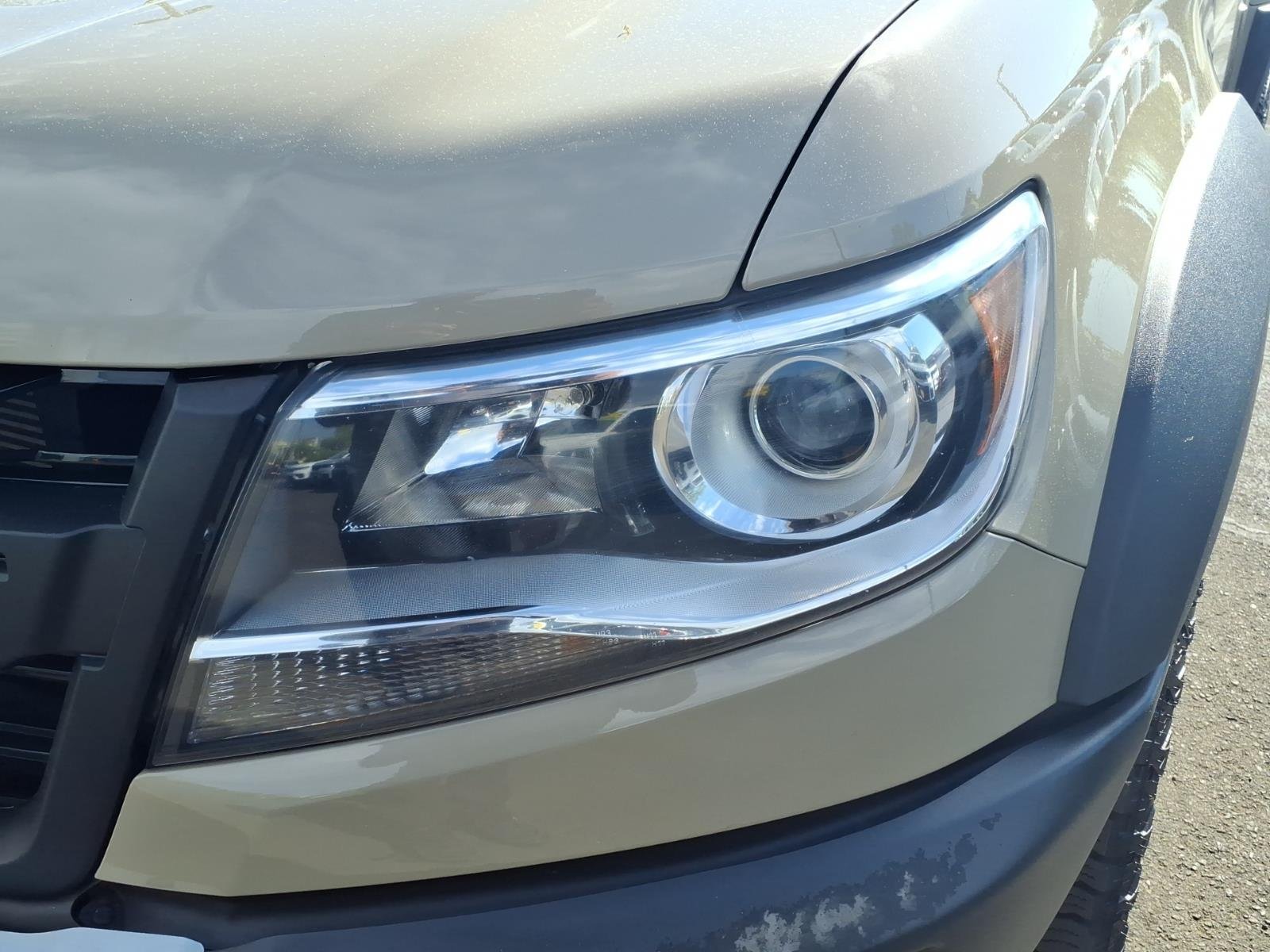 Used 2022 Beige Chevrolet ZR2 image 14