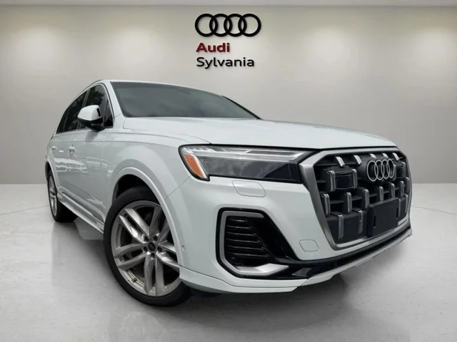 2025 Audi Q7 Premium Plus