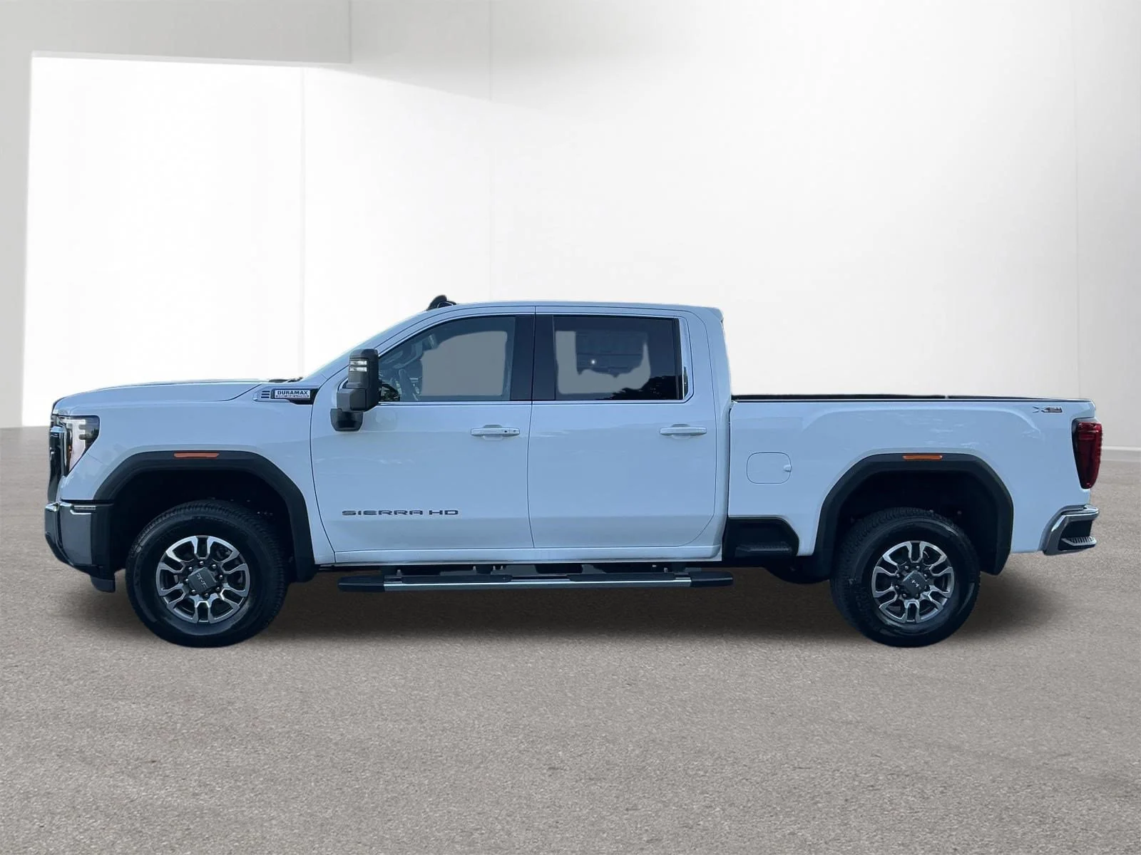 2026 GMC Sierra 3500HD SLE - Photo 6