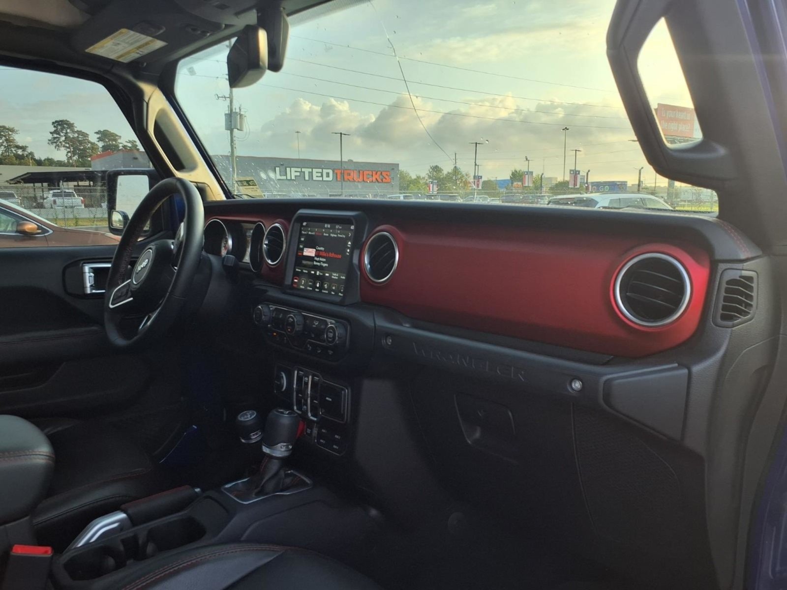 2018 Jeep Wrangler Unlimited photo 11 of 27