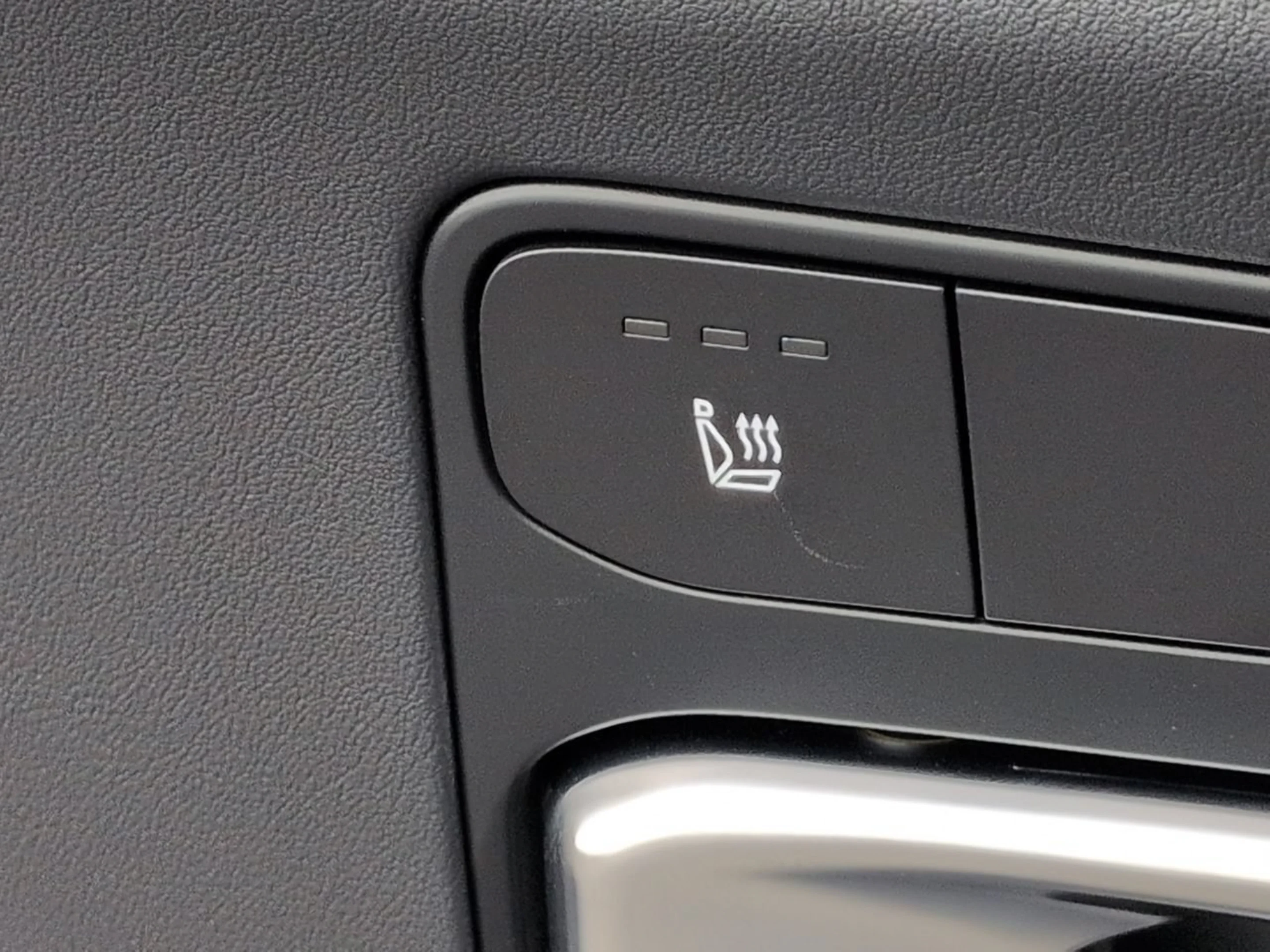 New 2026 Snow White Pearl Kia EX image 33