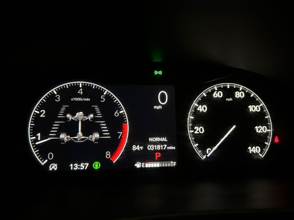 Used 2024 Silver Honda EX image 10