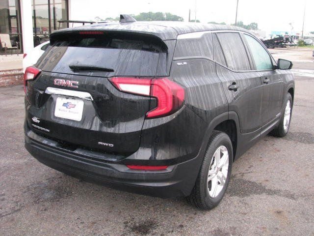 2024 GMC Terrain SLE - Photo 15