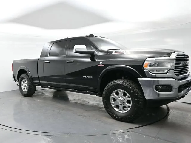 Used 2022 Diamond Black Crystal Pearlcoat Ram Laramie image 1