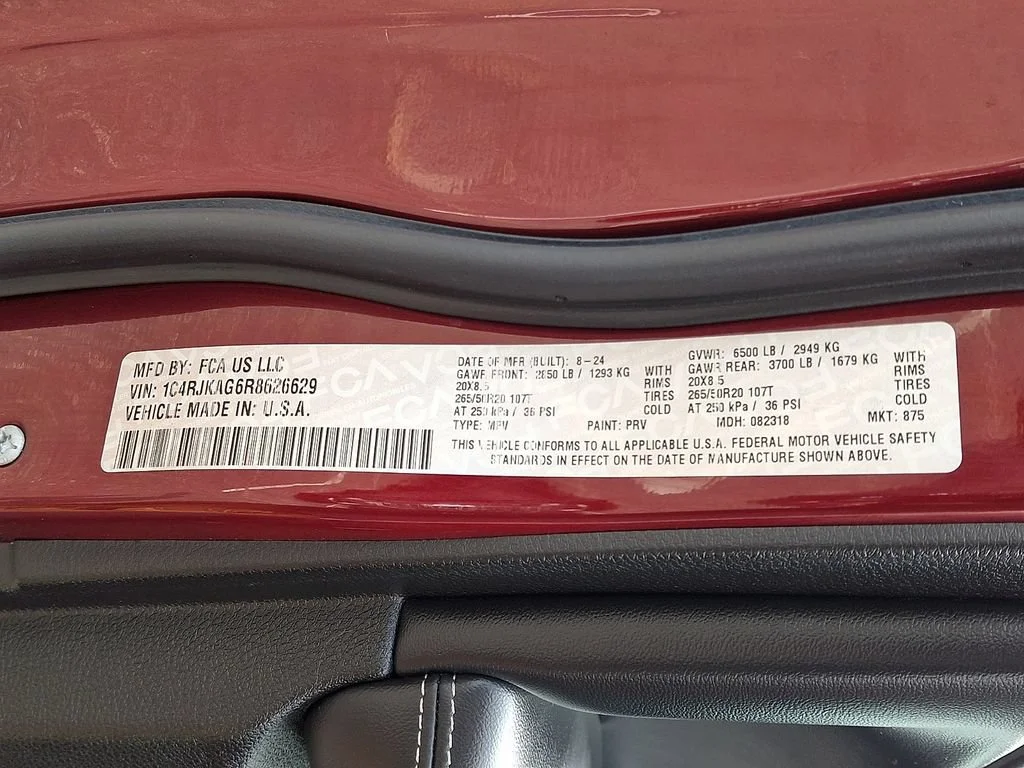 Used 2024 Red Jeep Altitude X 4x4 image 28