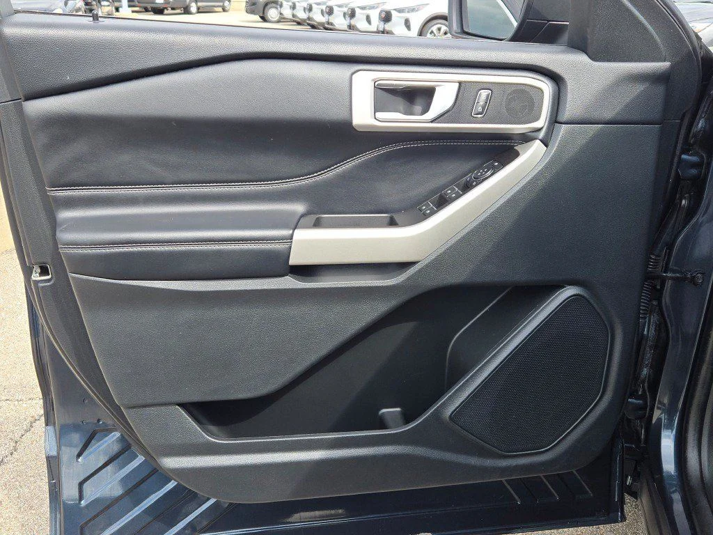 2022 Ford Explorer XLT - Photo 19