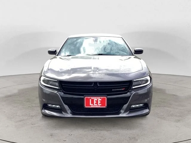 Used 2020 Granite Dodge SXT image 9