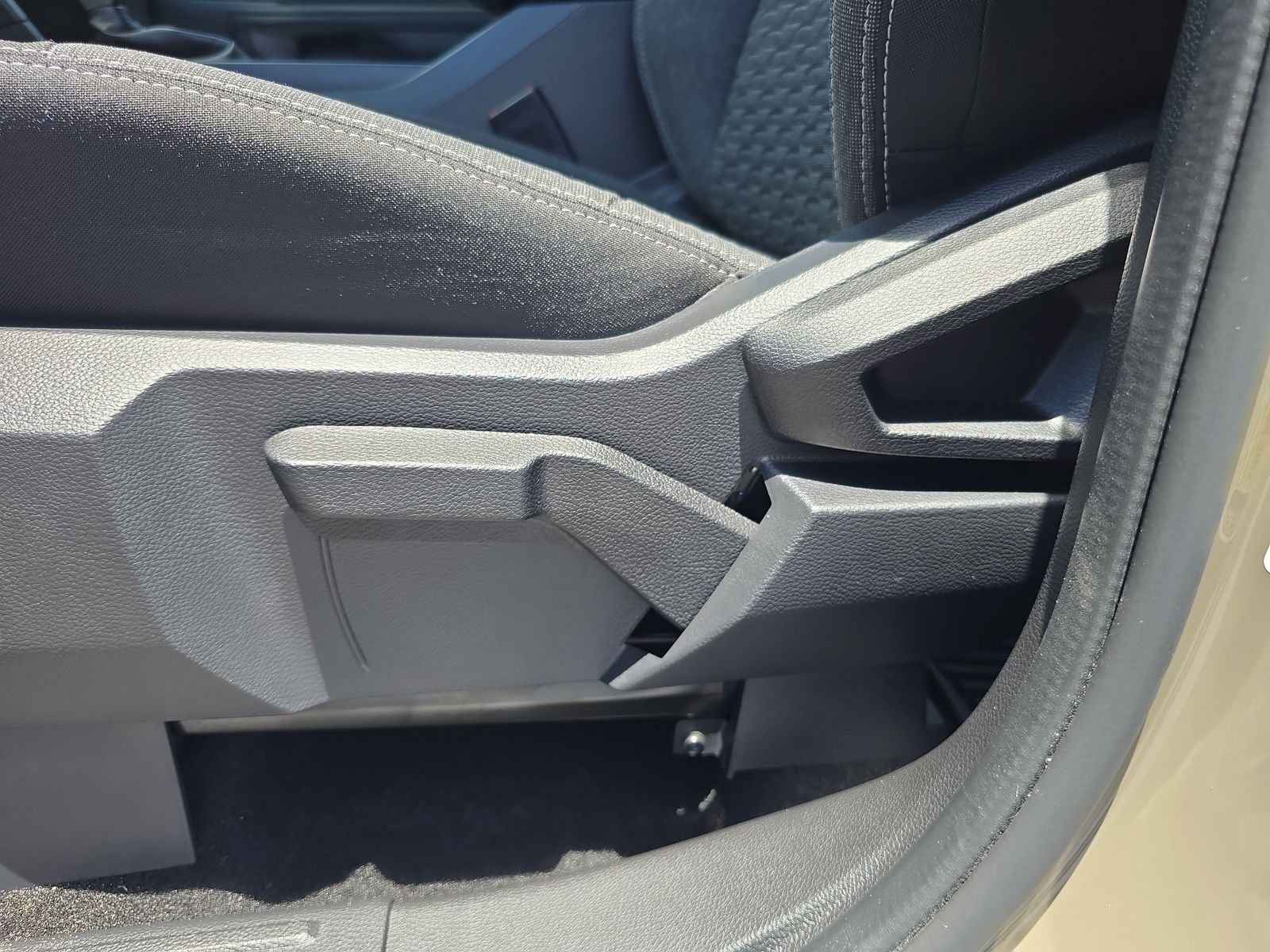 New 2025 Marsh Gray Ford XL image 16