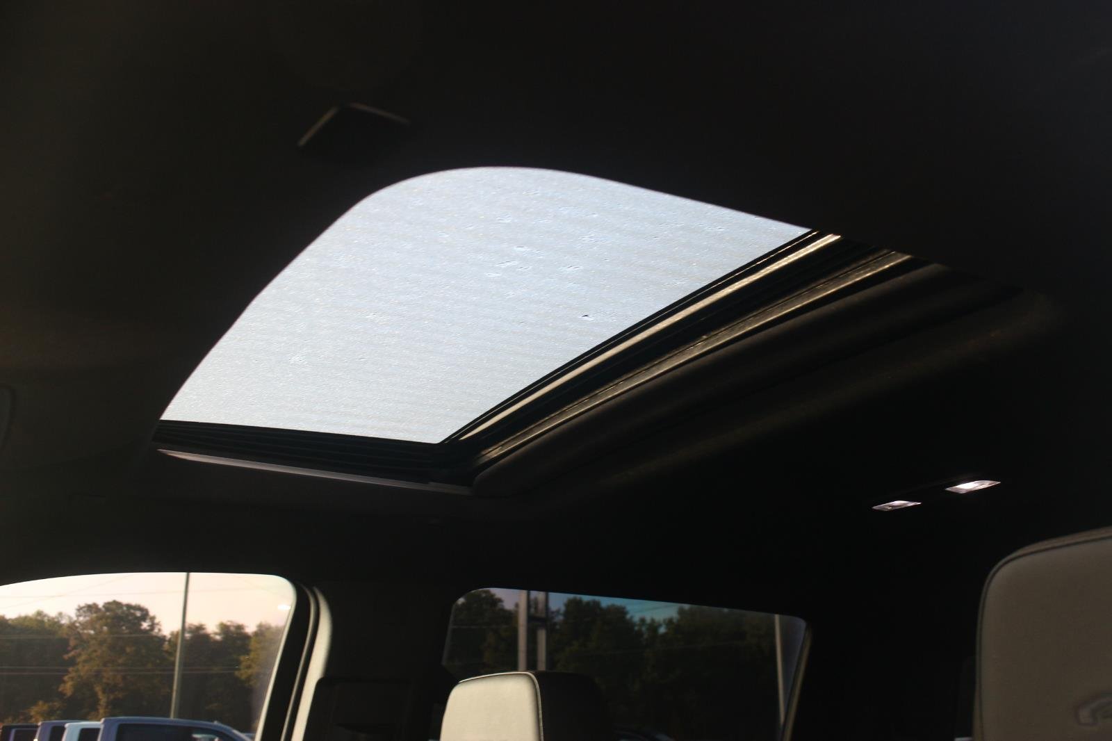 Used 2024 Onyx Black GMC AT4 image 34