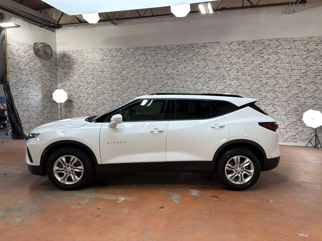 Used 2020 Summit White Chevrolet LT image 4