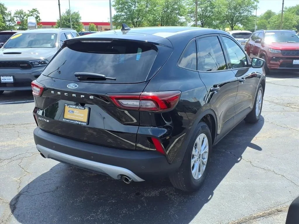Certified Used 2025 Black Metallic Ford Active image 7