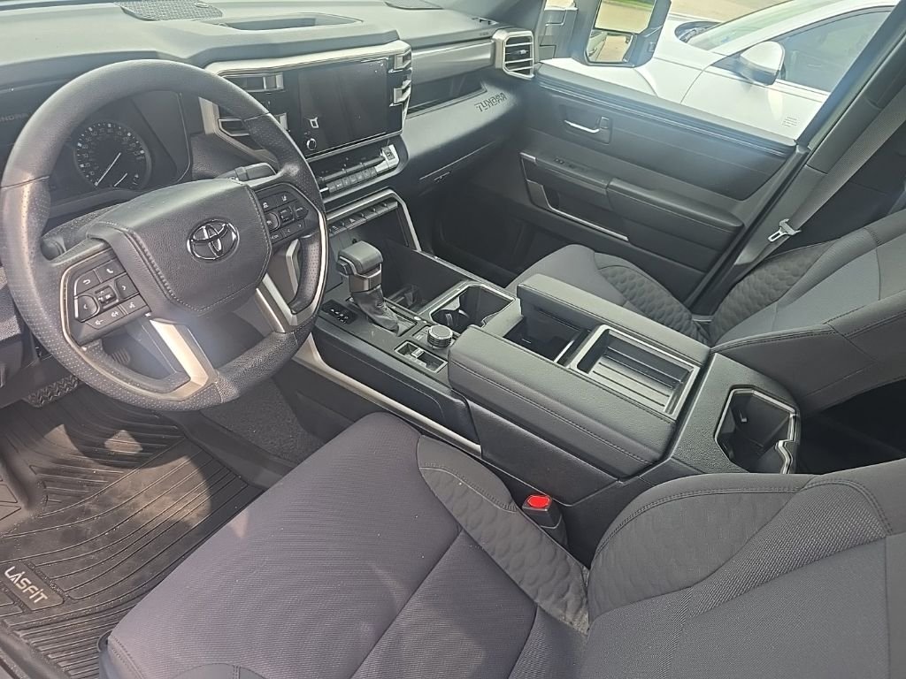 Used 2026  Toyota SR5 image 12