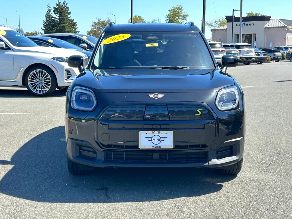 Used 2025 Midnight Black II Metallic MINI Iconic image 8
