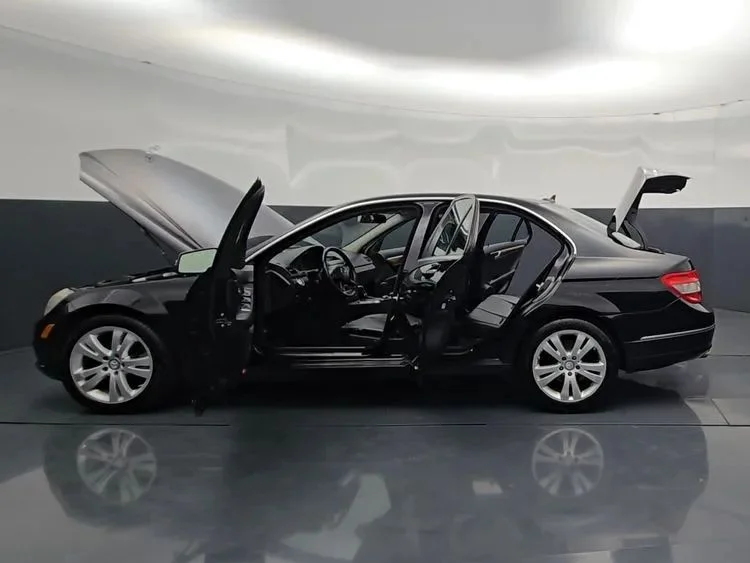 Used 2011 Black Mercedes-Benz C 300 4MATIC® Luxury Sedan 4D image 24