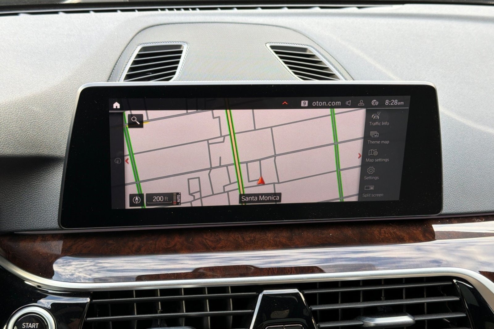 Used 2020 Black Sapphire Metallic BMW 540i image 17