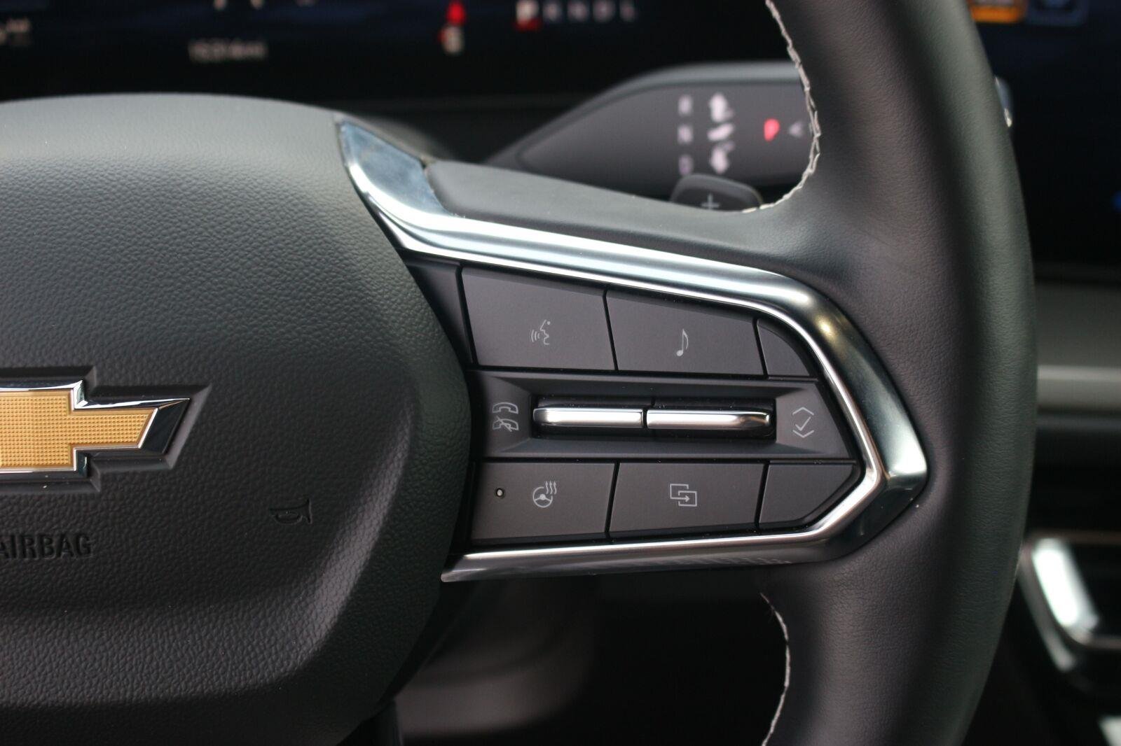 Used 2026 Sterling Gray Metallic Chevrolet LT image 23