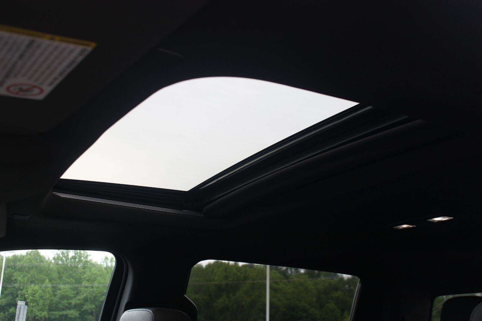 Used 2023 Ebony Twilight Metallic GMC Denali image 37