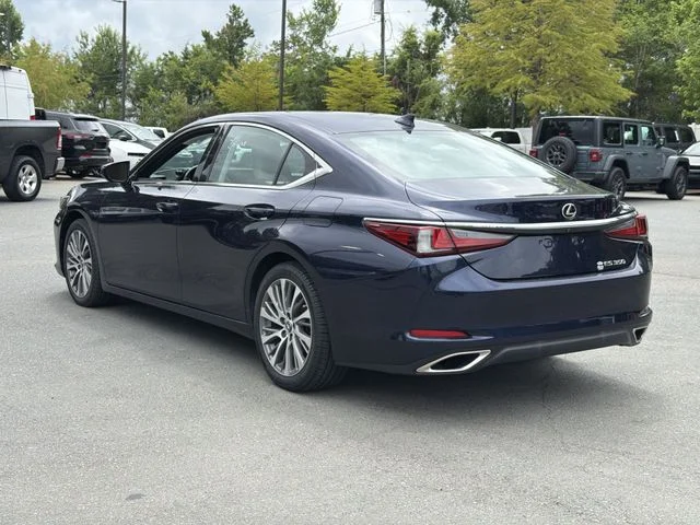 Used 2021 Blue Lexus 350 image 11