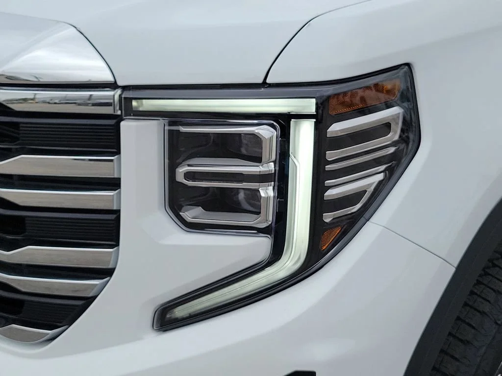 New 2026 Summit White GMC SLT image 17