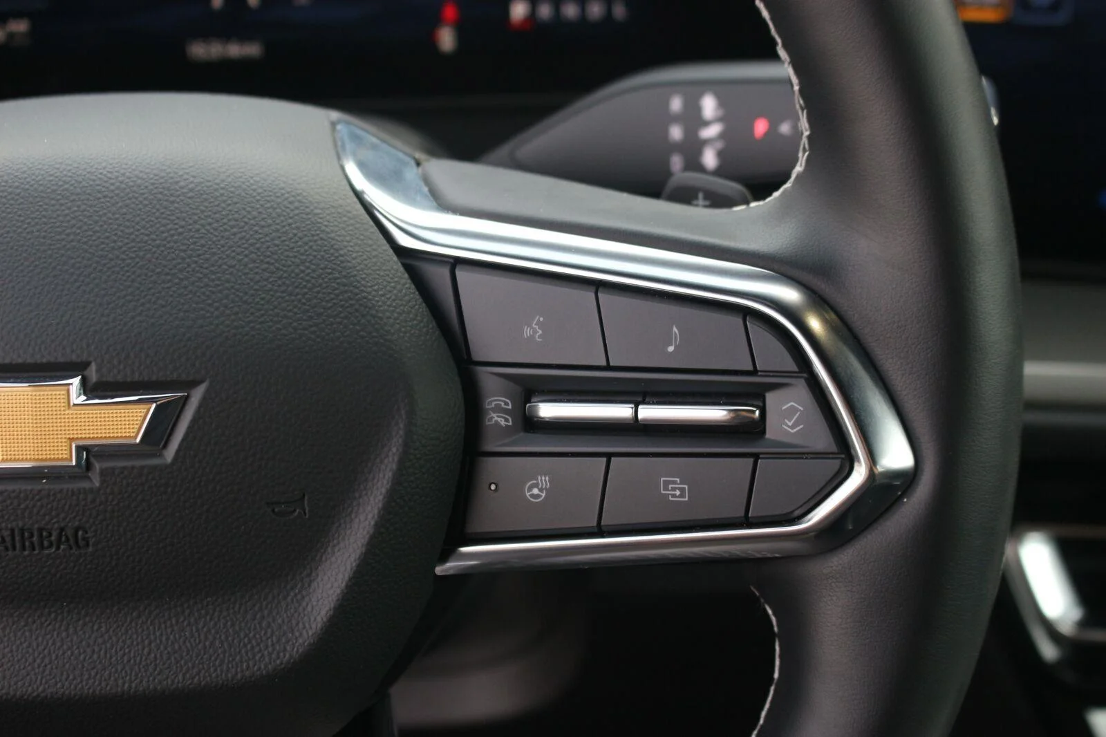 Used 2026 Sterling Gray Metallic Chevrolet LT image 23