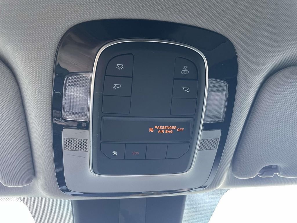 Used 2021 Blue Hyundai SEL image 30