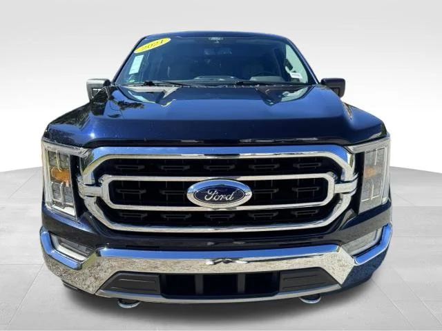 Used 2021 Blue Ford XLT image 2