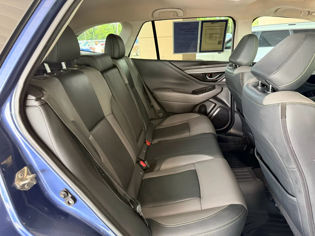 Used 2020 Abyss Blue Pearl Subaru Onyx Edition XT image 25