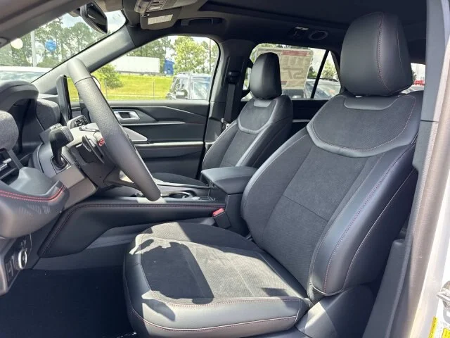 New 2026 Star White Metallic Tri-Coat Ford ST image 45