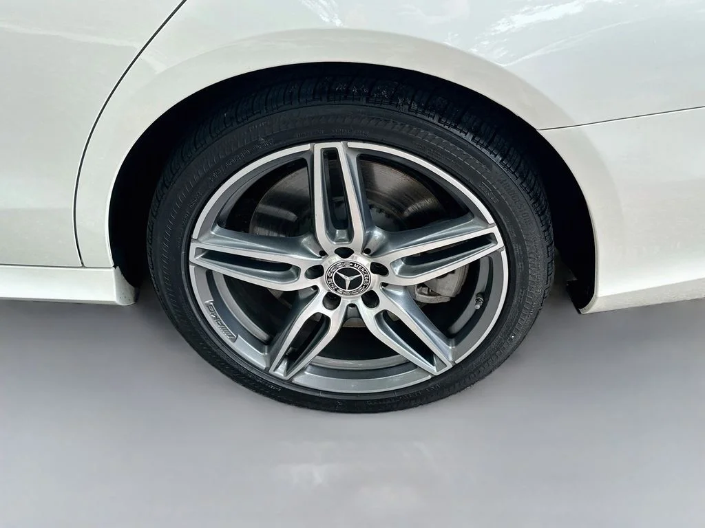 Used 2020 designo Diamond White Mercedes-Benz E 450 image 34