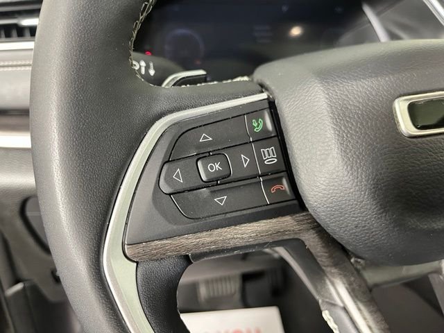 Used 2023 Gray Jeep Limited image 21