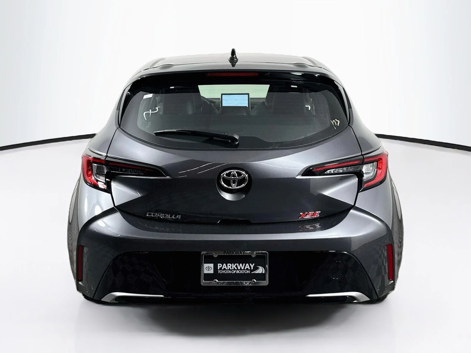 New 2027 Magnetic Gray Metallic with Black roof <sup>1</sup> Toyota  XSE image 13