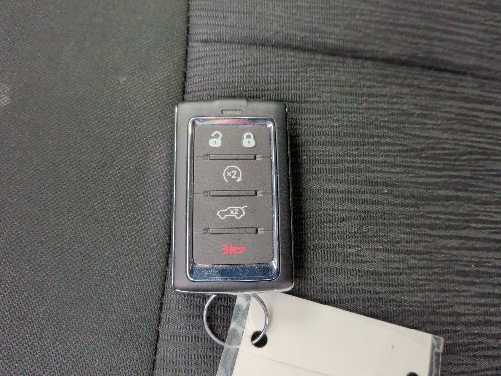 Used 2025 Silver Jeep Laredo image 47